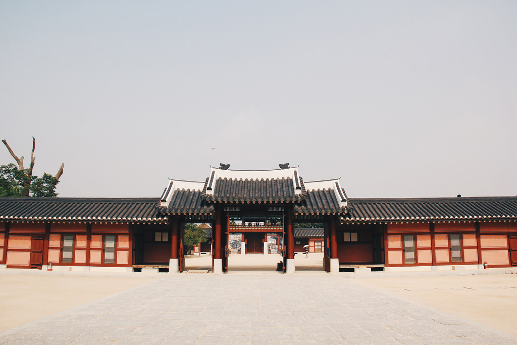 Hwaseong Haenggung Palace (화성행궁)