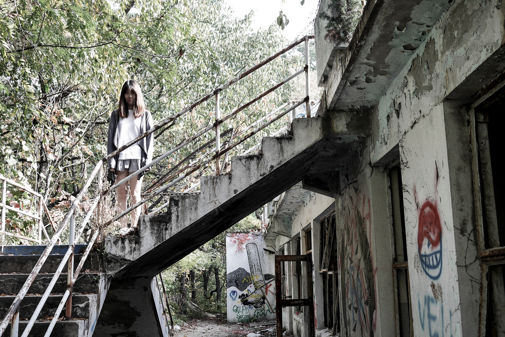Seoul National University and the Abandoned Pool (서울대 폐수영장)