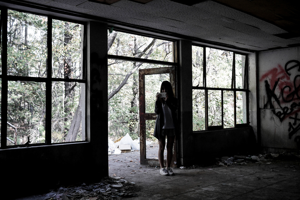 Seoul National University and the Abandoned Pool (서울대 폐수영장)