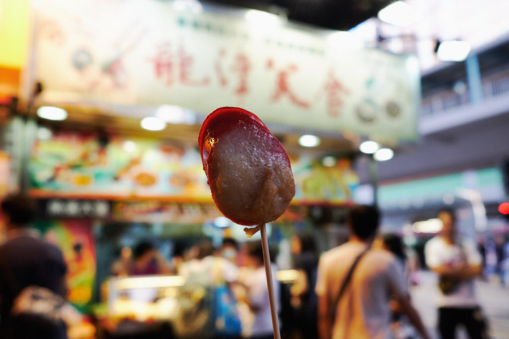 Travel & Food Photographer | Street food in Mong Kok Hong Kong