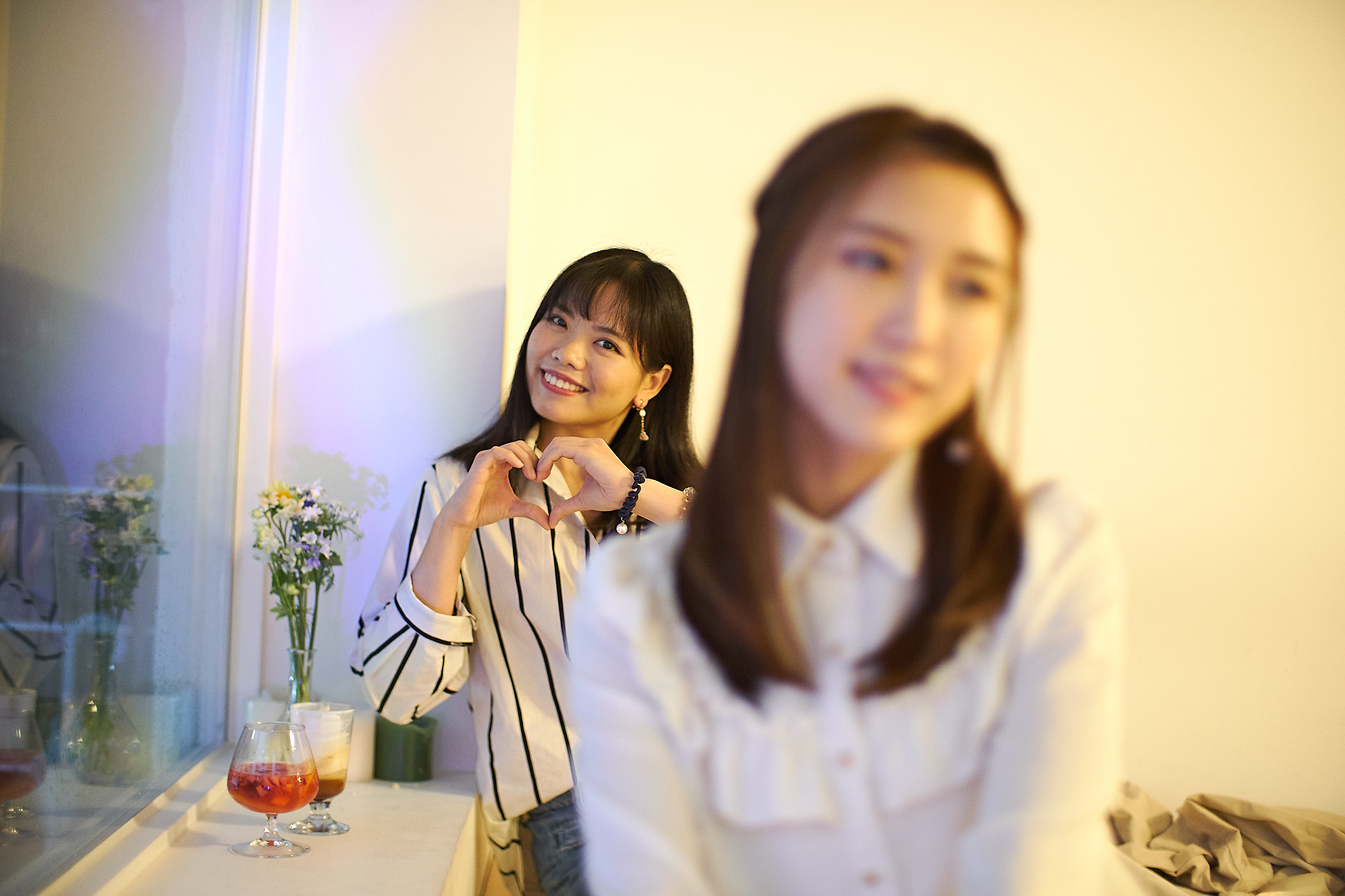 Ling & Karen in Seoul 4.jpg